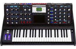 Изображение продукта Moog Minimoog Voyager Electric Blue Edition монофонический аналоговый синтезатор 